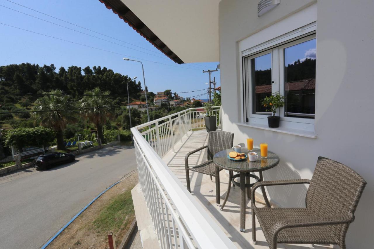 Mare Monte Luxury Apartments 2 Nea Skioni Eksteriør billede
